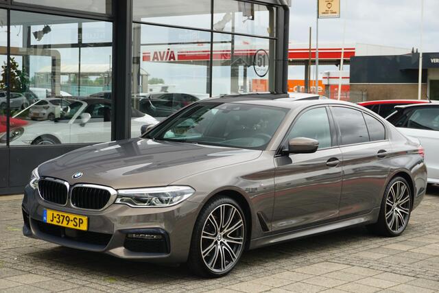 BMW 5-SERIE 520i High Executive Edition | H&K | Dak | ACC