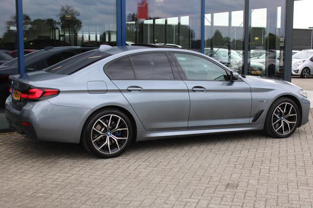 BMW 5-SERIE 520e M-SPORT SCHUIFDAK LEDER MEMORY CARPLAY HEAD-UP