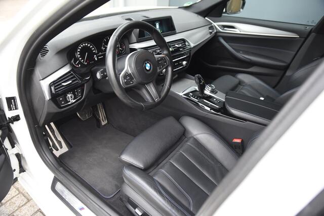BMW 5-SERIE Touring 540i xDrive M Sport - Trekhaak
