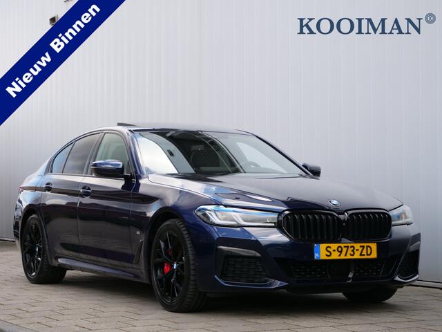 BMW 5-SERIE 545e xDrive High Executive 394 Pk Automaat Navi / DAB / Camera's / Apple Carplay / Leer / Pano-dak