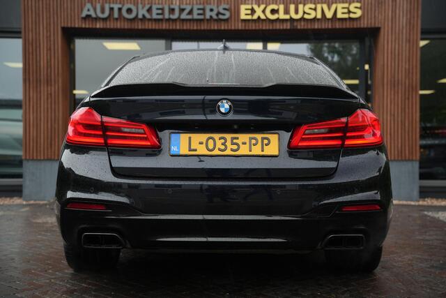BMW 5-SERIE M550i xDrive High Executive Schuifdak Adapt. Cruise Massage Harman/Kardon Stoelvent. 20''LM