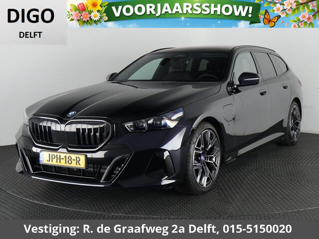 BMW 5-SERIE Touring 530e M-Pakket | Harman Kardon | Elektrisch wegklapbare trekhaak | Leder | december '25 | NL Auto
