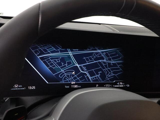 BMW 5-SERIE Touring 530e M-Pakket | Harman Kardon | Elektrisch wegklapbare trekhaak | Leder | december '25 | NL Auto