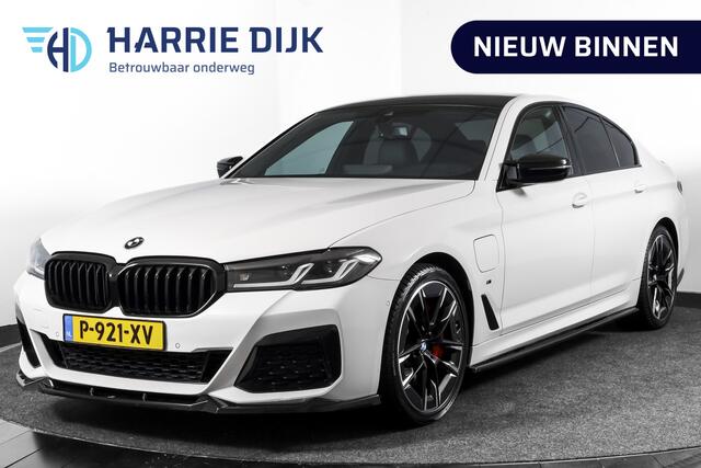 BMW 5-SERIE 545e xDrive High Executive M Sport | Maxton-Pakket | Speciaal uitlaatsyst. | Harmon/Kardon | Dig. Cockpit | Cruise | Stoel-+Stuurverw. | Camera | PDC | NAV+App. Connect | Auto. Airco | LM 20" |
