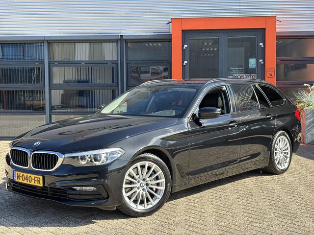 BMW 5-SERIE Touring 530i xDrive Executive / Navi / Trekhaak Wegklapbaar / Elektrische achterklep / Winterset Beschikbaar /