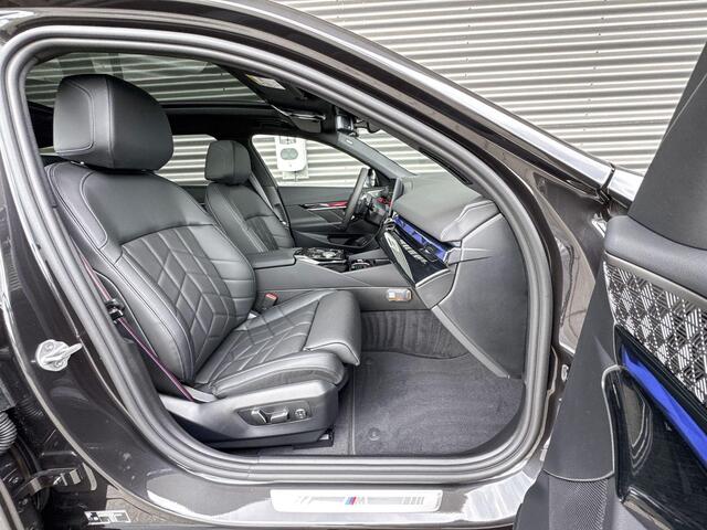 BMW 5-SERIE Touring 530e M Sport Edition