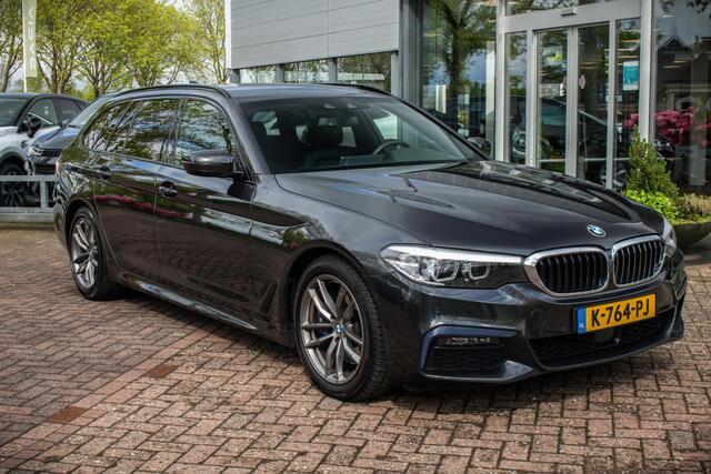 BMW 5-SERIE Touring 530i High Executive | M-pakket | Lederen Bekleding