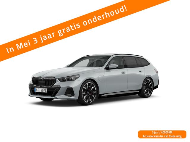 BMW 5-SERIE Touring 530e M-Sport Pro - Pano - Trekhaak - ACC - Head-up - Harman Kardon