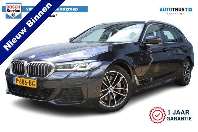 BMW 5-SERIE Touring 520e Business Edition Plus M-sport | Incl. 12 maanden Garantie | 1e Eigenaar | BMW Laser koplampen | Elektrisch verstelbare stoelen met memory | Stoelverwarming | Apple CarPlay/Android Auto | Elektrisch verstelbaar stuur | Elektrische kofferbakkle