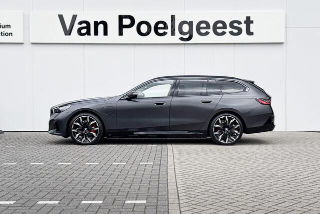 BMW 5-SERIE Touring 550e xDrive Bowers & Wilkins | M Sport | Trekhaak