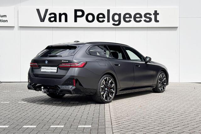 BMW 5-SERIE Touring 550e xDrive Bowers & Wilkins | M Sport | Trekhaak