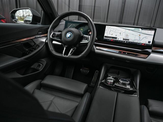 BMW 5-SERIE Touring 530e xDrive