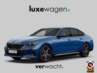 BMW 5-SERIE