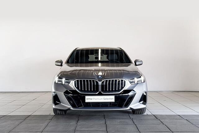 BMW 5-SERIE Touring 530e M Sport Edition