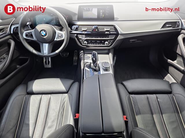 BMW 5-SERIE 520i High Executive M-Sport Schuif/Kanteldak Head-Up LED | Achteruitrijcamera | Hifi | DAB Audio | Apple CarPlay | NL Auto!