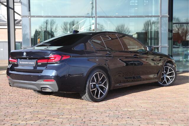 BMW 5-SERIE 530e M Sport |HIFI|Stuurver|Drivingass|CarbonZwart|