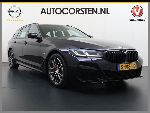 BMW 5-SERIE Touring 530e 292PK Hybrid xDrive M-Sport Leder Elek.Comfort Stoelen+Memory+Verwarmd Shadow Line Live Cockpit Pro Apple Carplay/Android Auto Ecc Business Edition Plus Elek.Achterklep Aero-Pack 4WD AWD Pdc DAB+ Led+High Beam Assist Cruise Control Wifi Deale