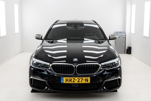 BMW 5-SERIE Touring M550d xDrive Standkachel, 360, Head-Up, 2e Eig!