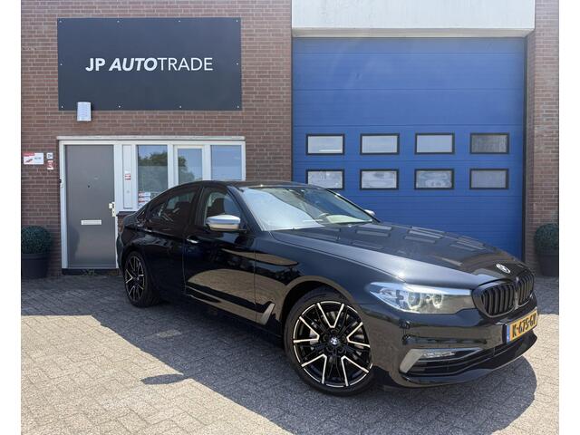 BMW 5-SERIE 530i High Executive | Pano | 19"LMV | Leer | Cam