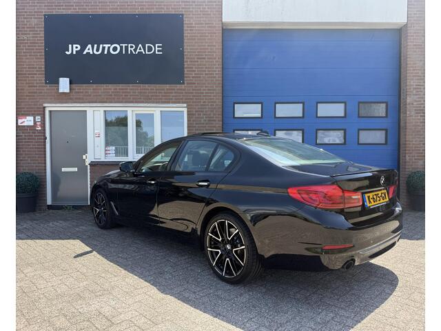 BMW 5-SERIE 530i High Executive | Pano | 19"LMV | Leer | Cam