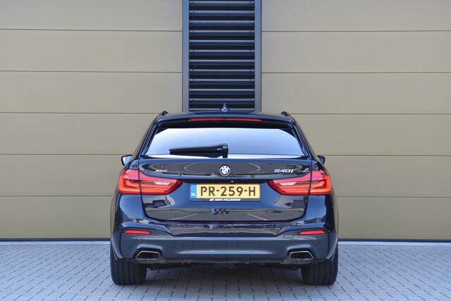 BMW 5-SERIE Touring 540i xDrive High Executive * M-Sportpakket * Panoramadak * Comfortstoelen * Head-up *
