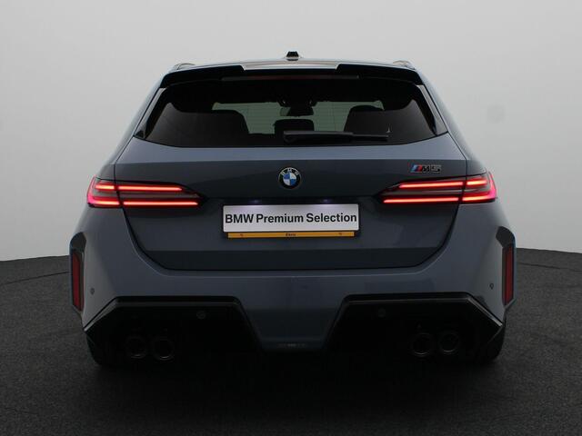 BMW 5-SERIE Touring M5 Comfort Pack | M Carbon-keramische remmen | Stuurwielrand verwarmd | Driving Assistant Plus | Bowers & Wilkins