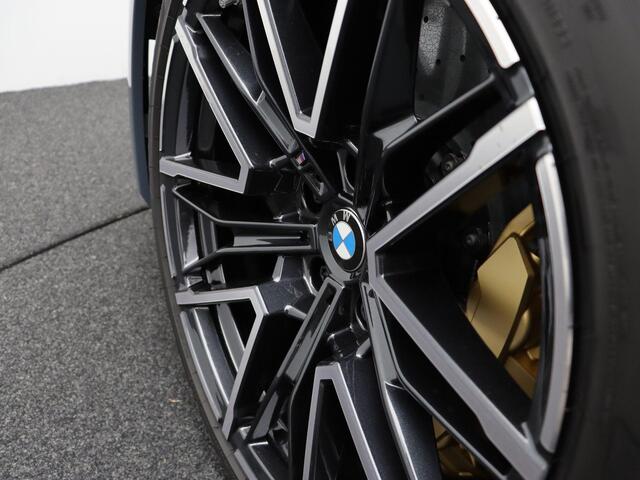 BMW 5-SERIE Touring M5 Comfort Pack | M Carbon-keramische remmen | Stuurwielrand verwarmd | Driving Assistant Plus | Bowers & Wilkins
