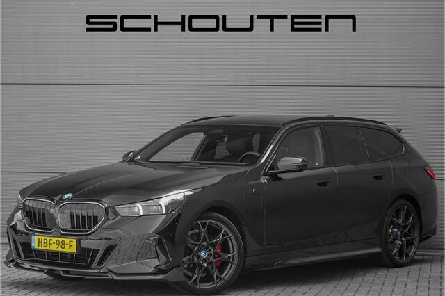 BMW 5-SERIE Touring 530e M-Sport Pro B&W HUD ACC Iconic M-Performance 21"