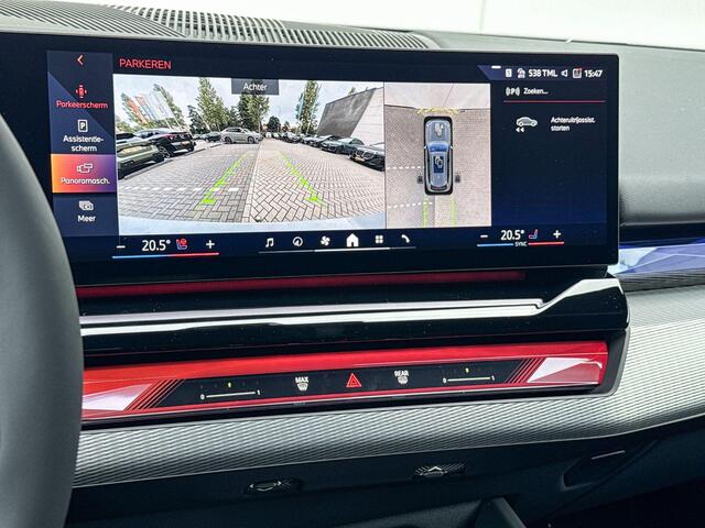 BMW 5-SERIE Touring 520i | Innovation Pack | M Sport | Panoramadak | Bowers & Wilkins |