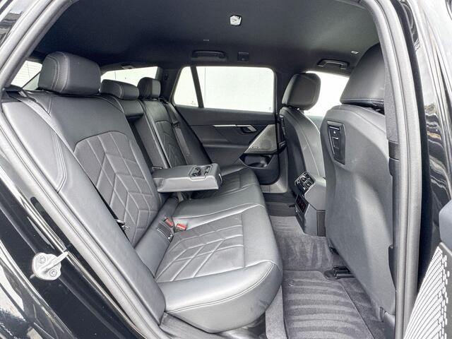 BMW 5-SERIE Touring 530e | Innovation Pack | M Sport | Copilot Pack | Trekhaak |