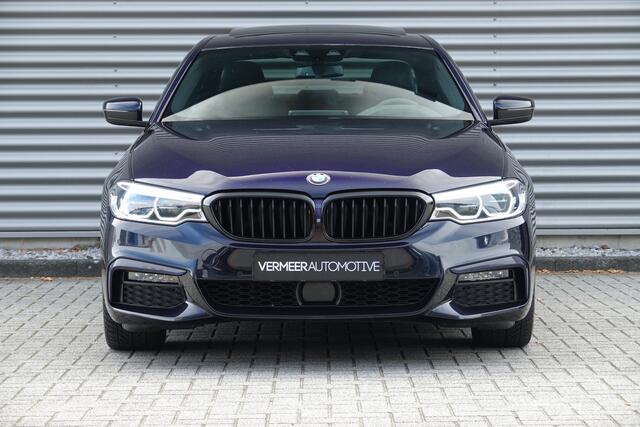 BMW 5-SERIE 540i xDrive High Executive M-Sport | Schuifdak | Massage | HUD | H&K | ACC | 360 |