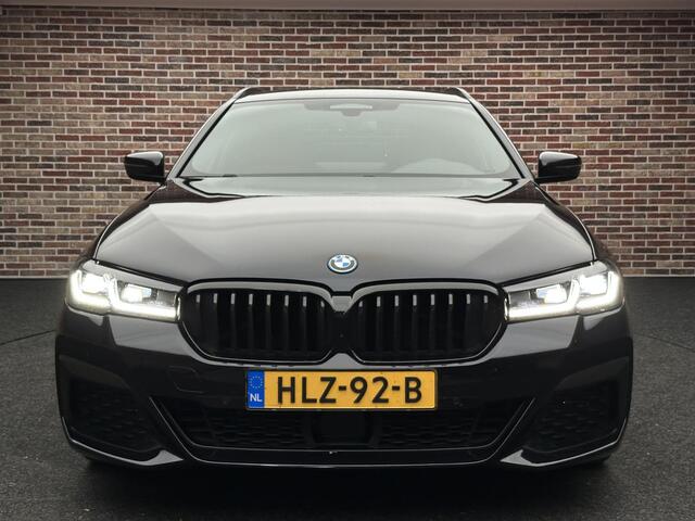 BMW 5-SERIE Touring 530e Executive M-Pakket| Adaptieve cruise| Dealer garantie|
