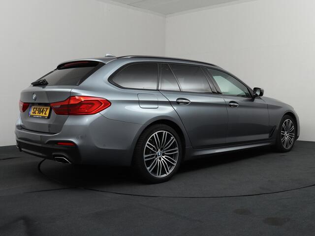 BMW 5-SERIE Touring 540i xDrive High Executive | VOL! | Harman Kardon | Panoramadak | Trekhaak | 360° Camera!