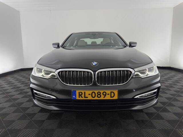BMW 5-SERIE 520d High Executive Luxury-Line Aut. *LEDER | FULL-LED | MEMORY-PACK | DIGI-COCKPIT | HEATED-COMFORTSEATS | AMBIENTLIGHT | NAVI-FULLMAP | ECC | PDC | CRUISE | 18''ALU*