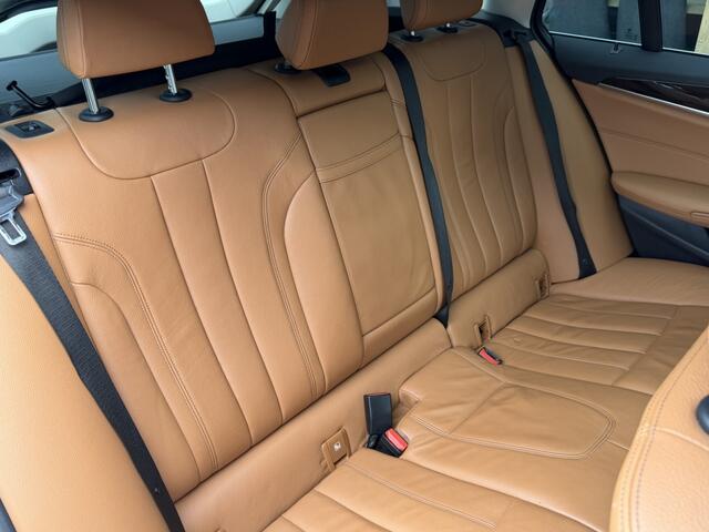 BMW 5-SERIE 520I Executive l Panorama-dak | Elec Trekhaak | 360 Camera |