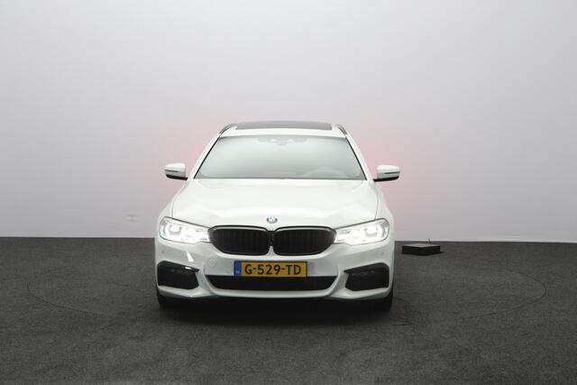 BMW 5-SERIE Touring 252 PK 530i xDrive Executive, *1-Eigenaar*, Panormadak, 360 Camera, Harman/Kardon, Head-Up Display