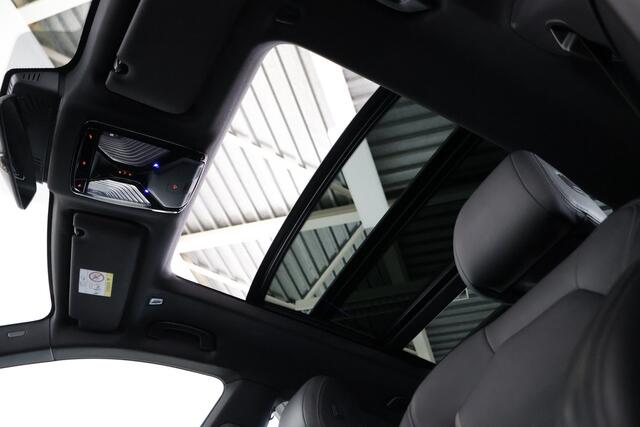 BMW 6-SERIE Gran Turismo 630d Sport Line / Opendak / Bi-Xenon / Leder / Pilot assist