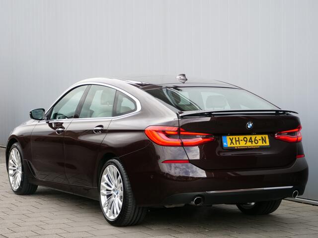 BMW 6-SERIE Gran Turismo 630i High Executive 259 Pk Automaat Navi / DAB / Apple Carplay / Camera / Leer / Pano-dak