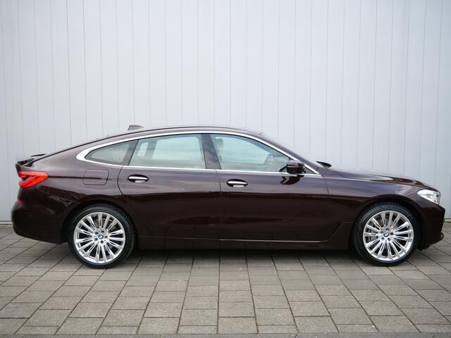 BMW 6-SERIE Gran Turismo 630i High Executive 259 Pk Automaat Navi / DAB / Apple Carplay / Camera / Leer / Pano-dak