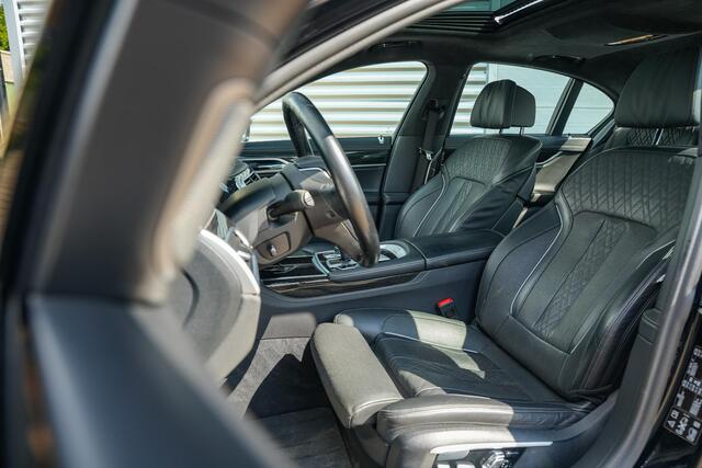 BMW 7-SERIE 750i xDrive High Executive