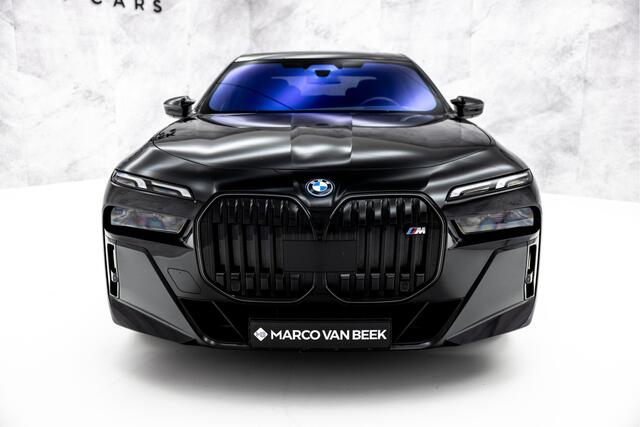 BMW 7-SERIE M760e xDrive | Pano Sky Lounge | Stoelventilatie | Massage | VOL!