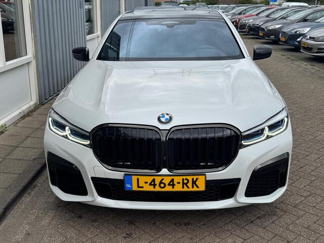 BMW 7-SERIE 745e High Executive M-Sport | Schuifdak | Laser | HUD |