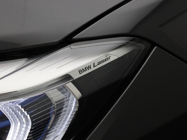 BMW 7-SERIE 750i xDrive High Executive | Driving Assist Prof. | Laserlight | Harman Kardon | Comfortstoel + Ventilatie | Schuifdak | 19''