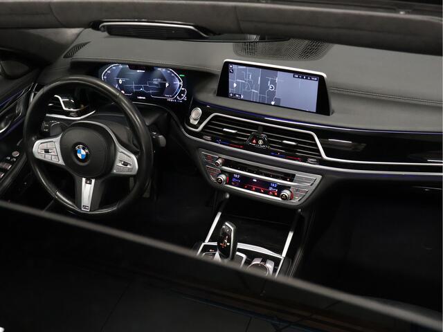 BMW 7-SERIE 745e High Executive M Sport [SCHUIFKANTELDAK, HARMAN/KARDON, APPLE CARPLAY, ANDROID, ELEKTRISCH VERSTELBARE STOELEN V+A, STOELMASSAGE V+A, LUCHTVERING, 360 CAMERA, HEAD-UP, STUURVERWARMING, STOELVERKOELING, STOELVERWARM