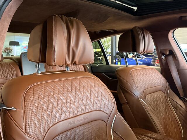 BMW 7-SERIE 745e 394PK M- Individual VIP / massage / 360° / 4-wielbesturing