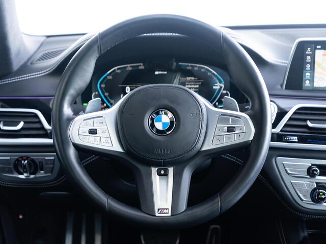 BMW 7-SERIE Sedan 745e | High Executive | Comfort Access | Soft Close | Schuif-/kanteldak | Stoelventilatie | Stoelverwarming | Head-Up Display | Harman Kardon | 20''