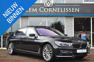 bmw-7-serie-750li-xdrive-night-view