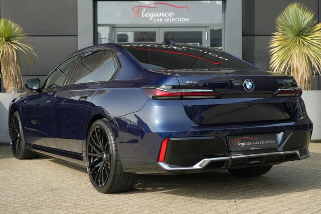 BMW 7-SERIE 750e xDrive M Sport 489pk ExclusiveLounge/HUD/B&W