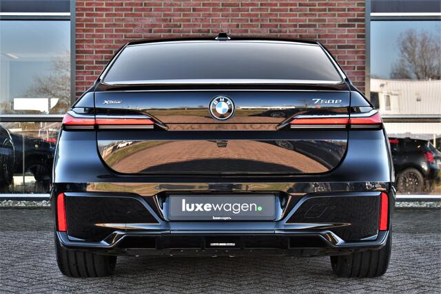BMW 7-SERIE 750e xDrive M-Sport Exe-Lounge Theatre Connoisseur Climate-Acoustic
