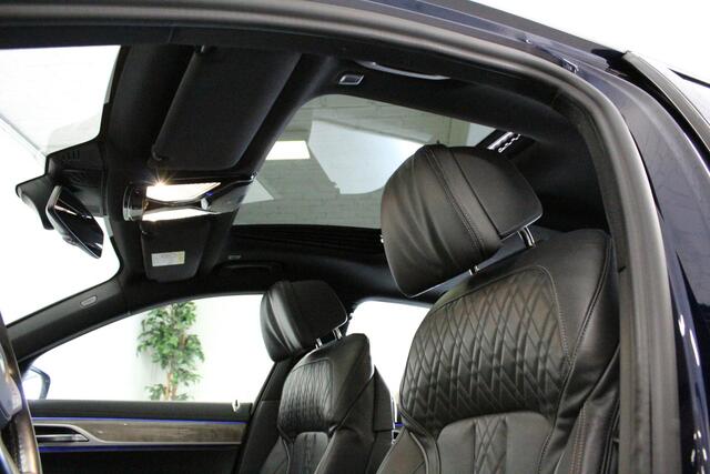 BMW 7-SERIE 750i xDrive High Executive | NL-AUTO! | SOFTCLOSE | 4.4V8 | LUCHTVERING | CARPLAY | 20'LMV | KEYLESS |